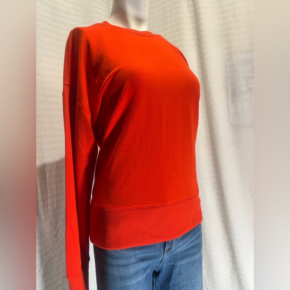 NWT. Alpine Design Fiery Red Crew Neck Top